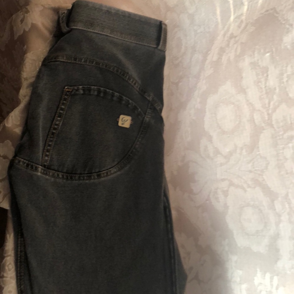 Freddy small regular waist